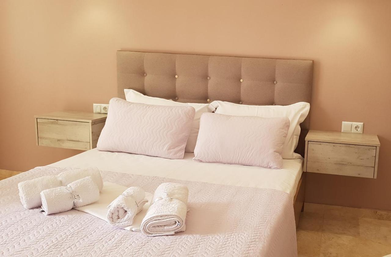 Ioni Rooms Potos Exteriér fotografie